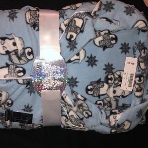 La vie en rose 2 piece micro polar fleece pajamas